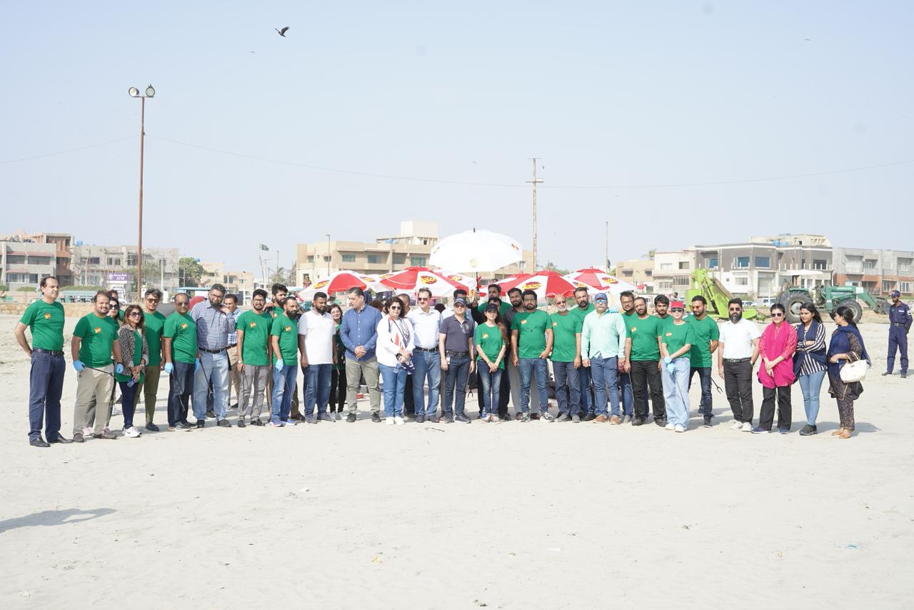 Jazz Organizes Beach Cleanup at Clifton Beach on World Cleanup Day