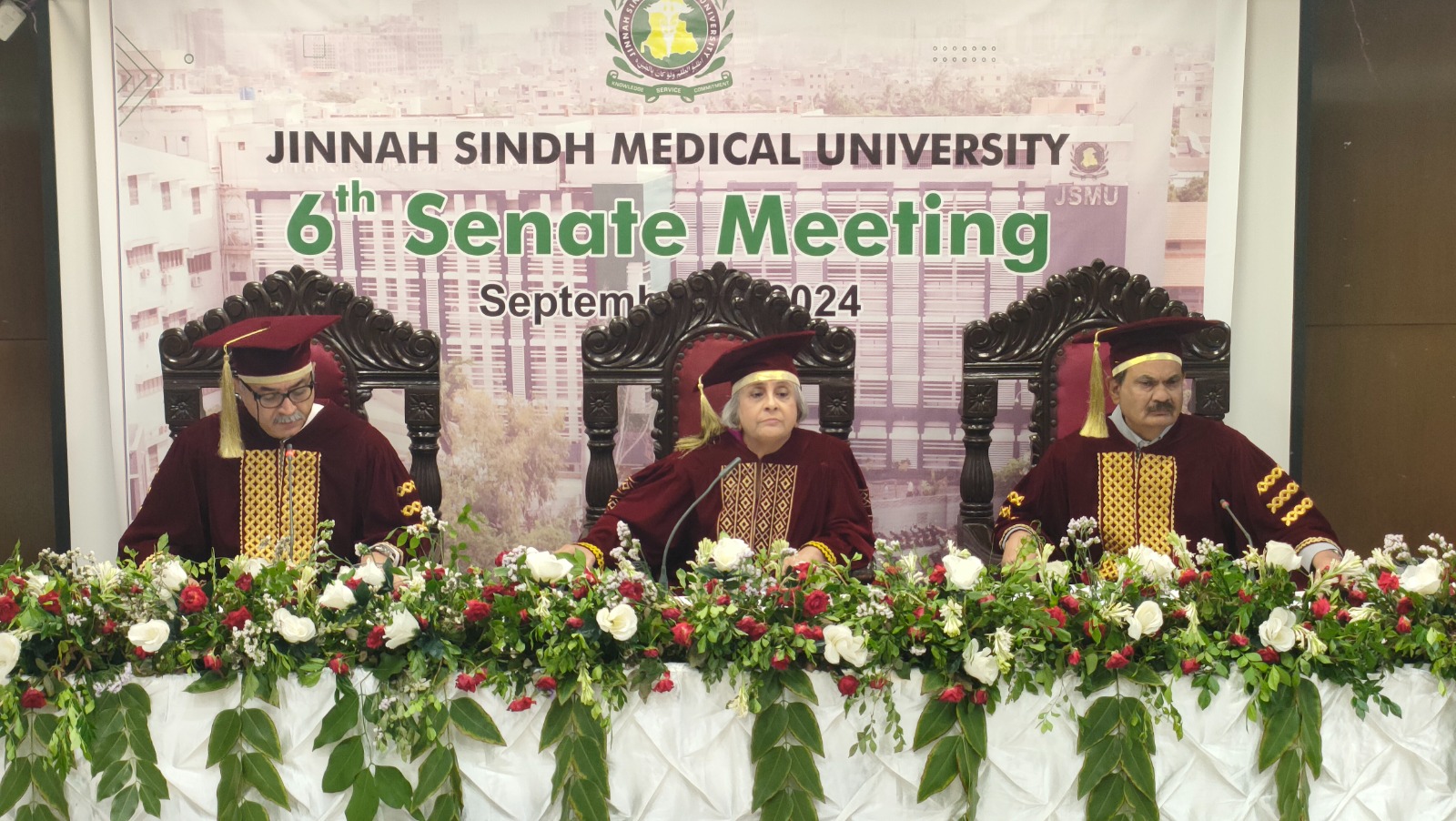 Dr. Azra Fazal Pechuho addressing JSMU Senate on healthcare research and nursing program expansion in Sindh.