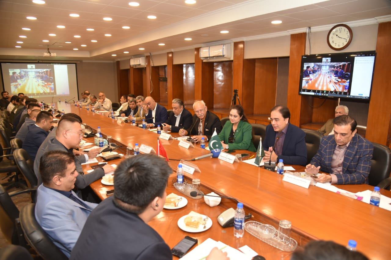 Chinese Delegation Unveils $1 Billion Medical City Project in Karachi