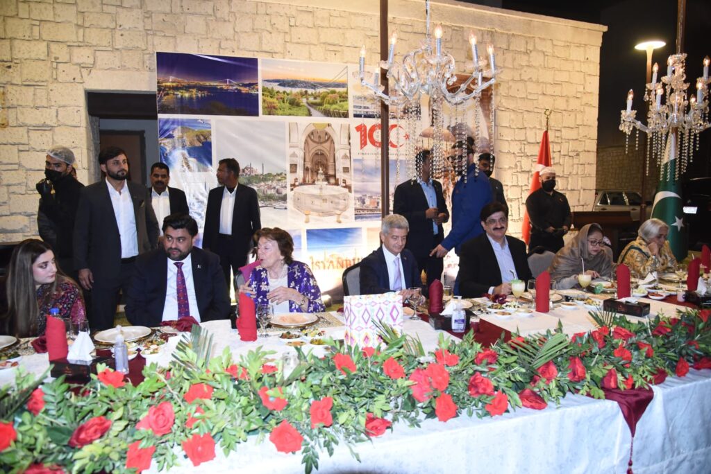 "Turkish Consulate Hosts Ottoman Descendant Kenize Mourad in Karachi"