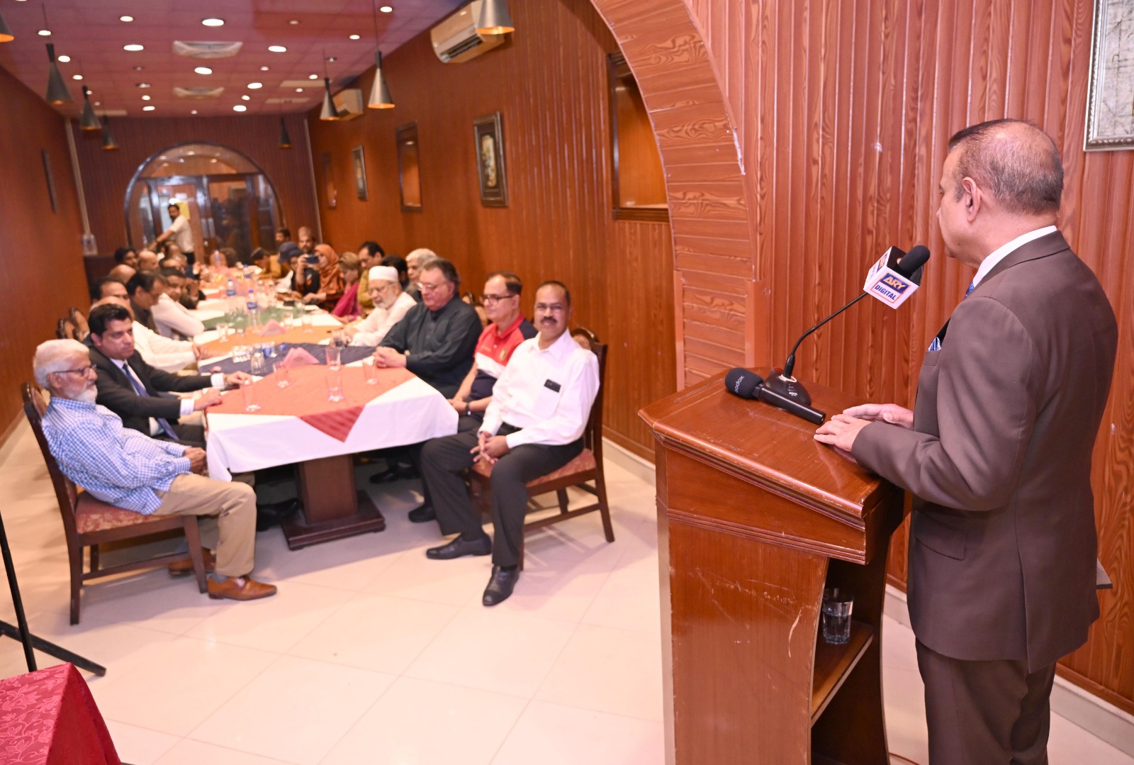 Arif Zafar Mansuri Honored for His Services to Pakistan and Urdu Language