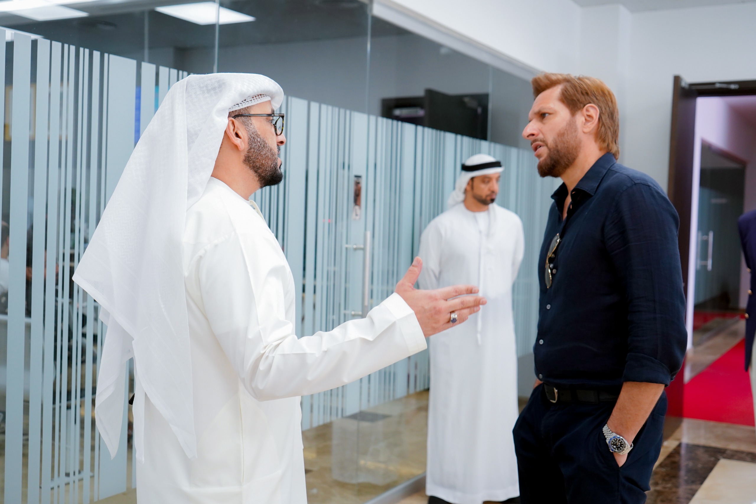 Shahid Afridi Visits UAE Visa Center in Karachi, Lauds Swift and Comprehensive Services