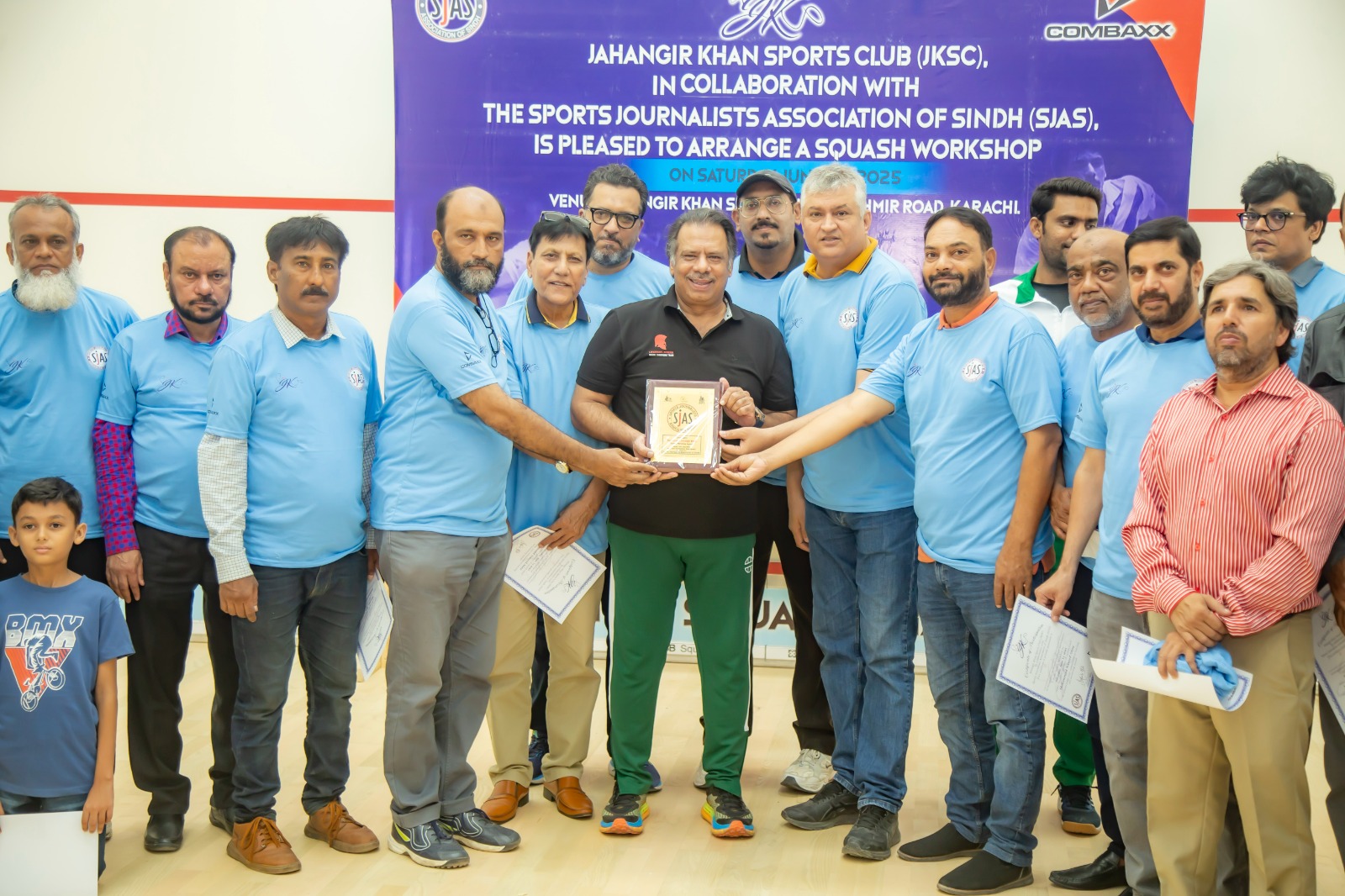 SJAS Hosts Squash Reporting Workshop with Jahangir Khan in Karachi