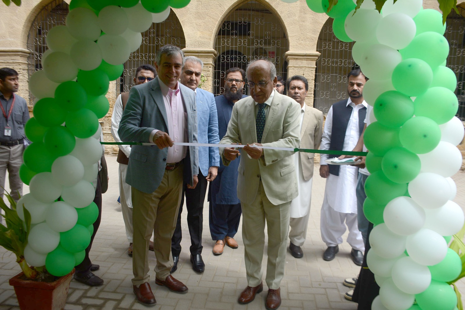 SMIU Launches 78th Independence Day Celebrations with Tree Plantation Ceremony