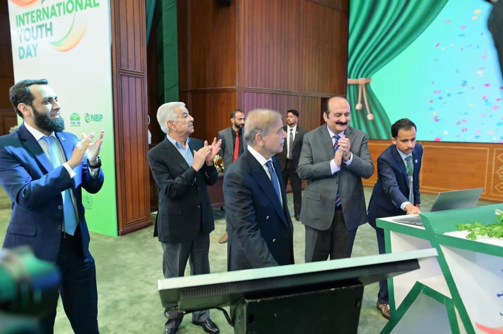 PM Shehbaz Warns India of Decisive Response Over Water Blockade Threats