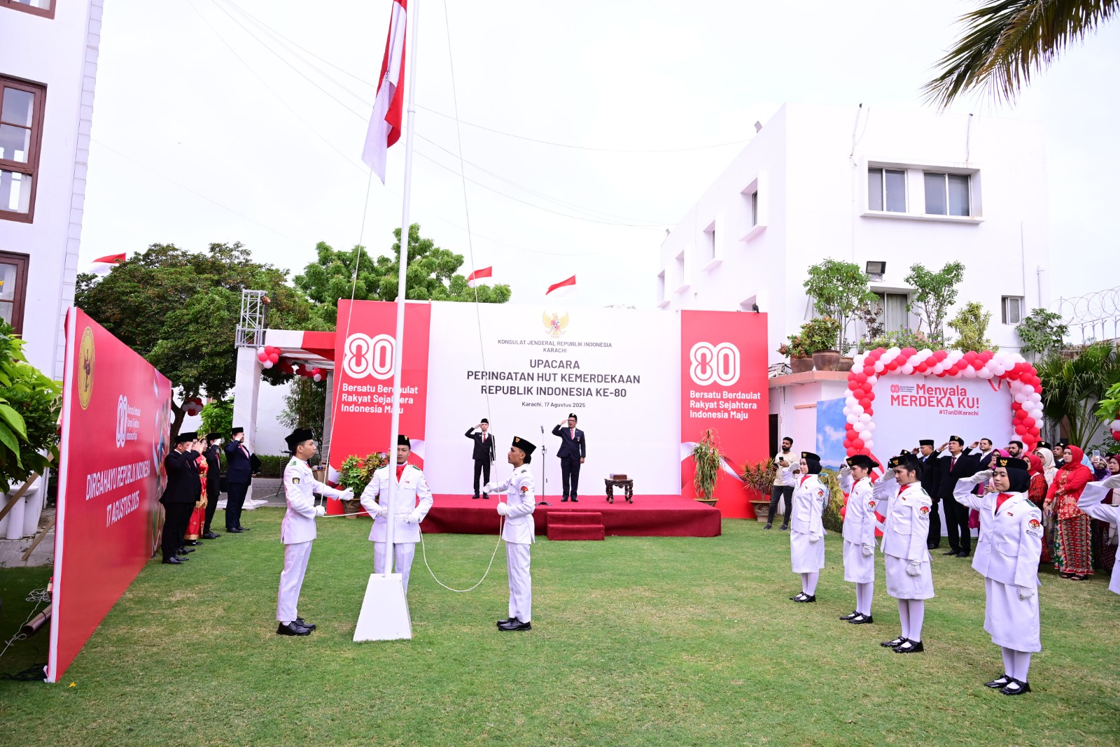 Indonesia Marks 80th Independence Anniversary with Flag Hoisting Ceremony in Karachi