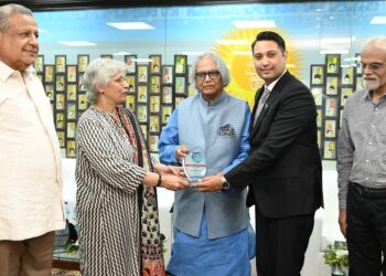 Shah Jamal Hashmi Launches “Rumi and Tagore’s Blessings” at Pakistan Academy of Letters
