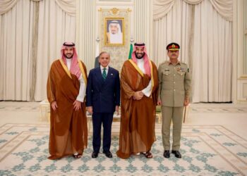 Pakistan, Saudi Arabia sign strategic defense pact during Shehbaz Sharif’s Riyadh visit