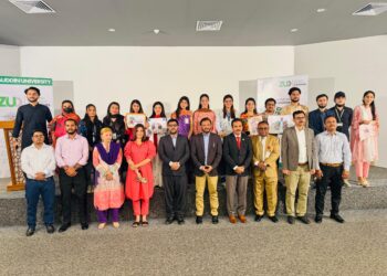 Ziauddin University Dialogue Warns of Rising Vape and Nicotine Pouch Use Among Gen Z