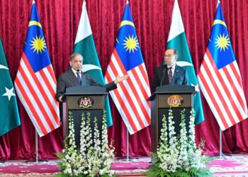 Pakistan, Malaysia Sign $200m Halal Meat Deal; Vow to Deepen Trade, Education, and Anti-Corruption Ties