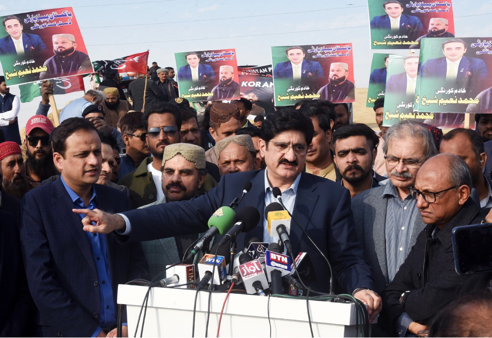 Sindh CM inaugurates Rs6.1bn Korangi Causeway Bridge