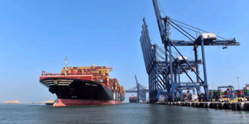 KPT Ensures Eid Port Operations; Industry Flags SRO Concerns