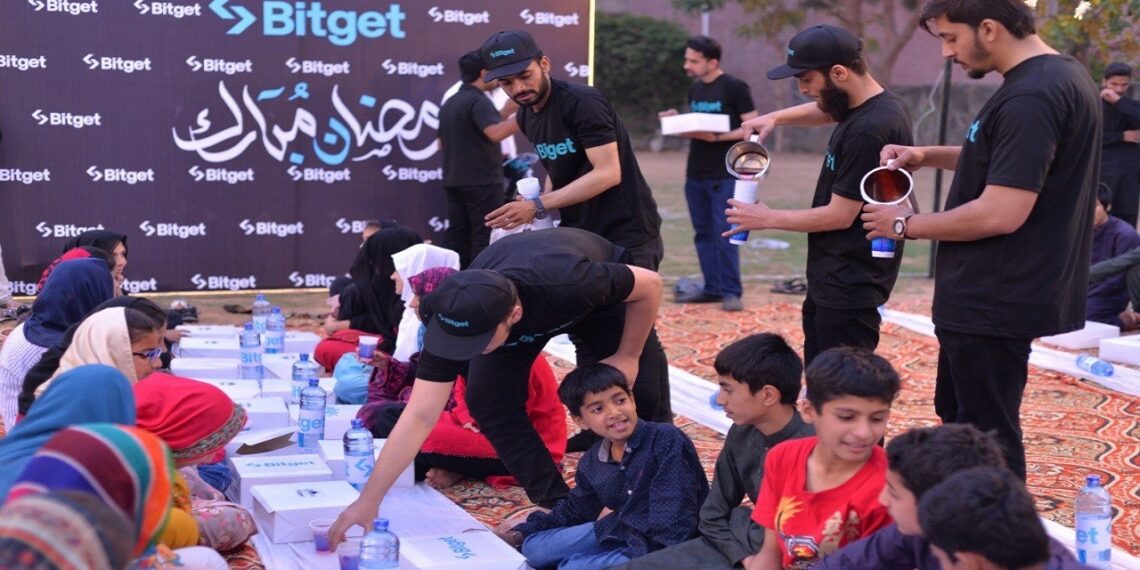 Bitget Ramadan Iftar Drive Pakistan Distributes 600+ Meals Across Lahore and Islamabad
