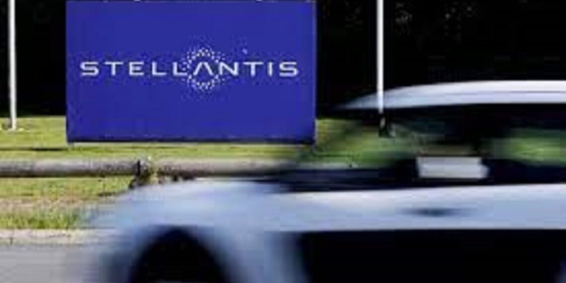 Stellantis issues global recall for Jeep Wrangler and Gladiator due to fire risk.
