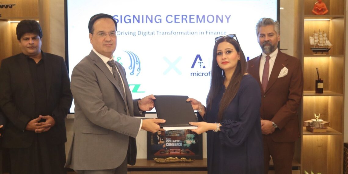 ABHI Microfinance Bank and NADRA Technologies officials signing agreement to promote digital financial services in Pakistan.