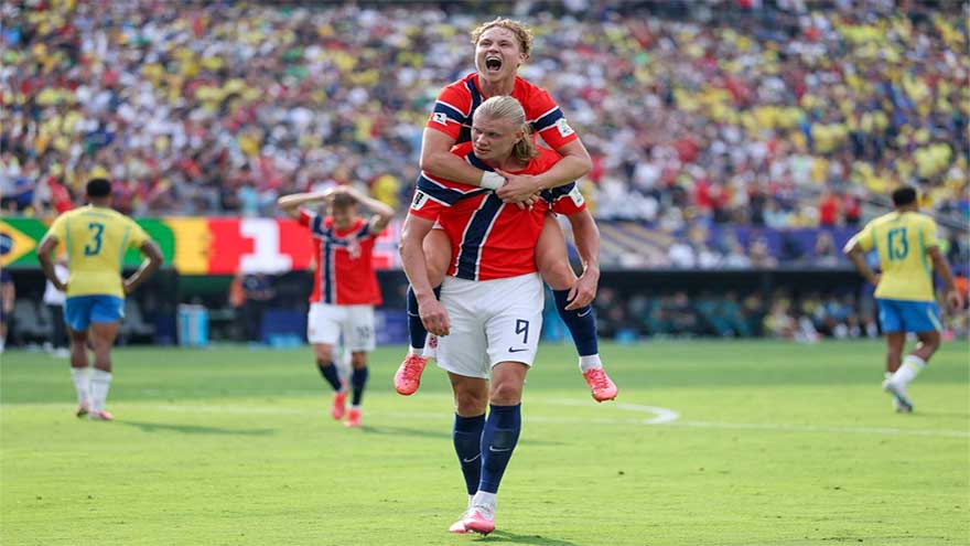 Erling Haaland celebrates during Norway's 2-1 World Cup win against Brazil at MetLife Stadium.