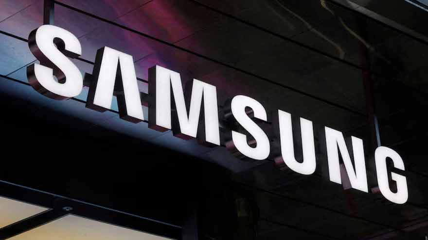 Samsung Electronics logo displayed with semiconductor chips representing AI-driven memory market growth.