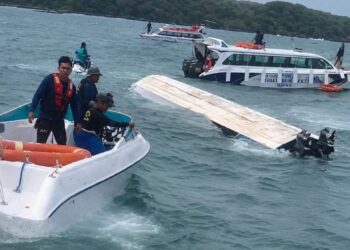 Rescue operation underway after a tourist boat carrying Indian visitors capsized near Phu Quoc Island in Vietnam.
