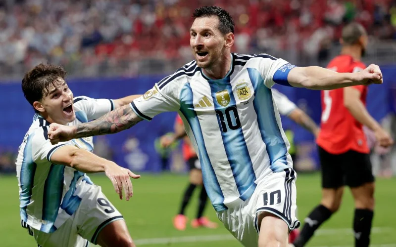 Lionel Messi celebrates after Argentina completed a 3-2 comeback win over Egypt in the FIFA World Cup 2026 Round of 16.