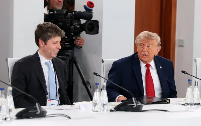 OpenAI logo displayed alongside a US flag, representing reported discussions over a government equity stake in the AI company.