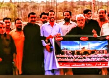 Pilgrims visiting Masooma-e-Sindh Shrine in Agham Kot amid reports of halted construction and incomplete facilities.