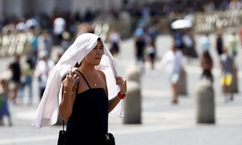 People seek shade during a severe heatwave in Germany as temperatures exceed 40°C.