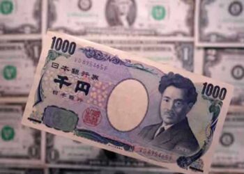 Japanese yen currency notes representing Japan's coordinated foreign exchange intervention with the United States.
