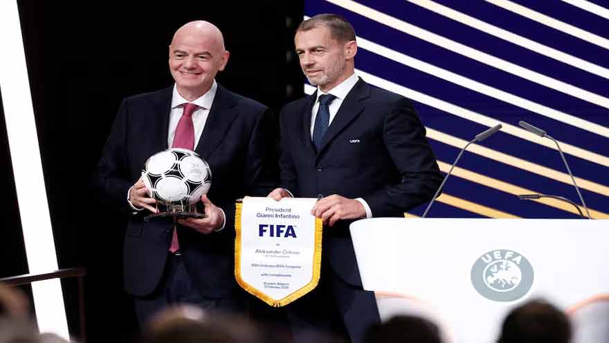 Former FIFA vice-president Jim Boyce speaks about FIFA's World Cup stake sale proposal and football governance.