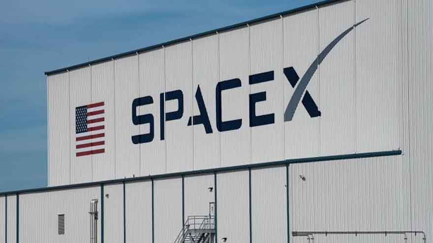 SpaceX logo representing the company's first quarterly earnings report following its record-breaking IPO.