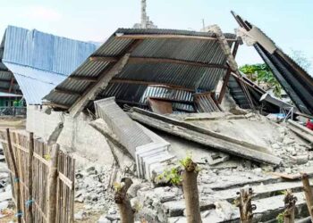 Rescue teams respond after a 7.7-magnitude earthquake in East Nusa Tenggara