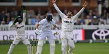 England batters Jamie Smith and Jordan Cox during the second Test against Pakistan at Lord’s