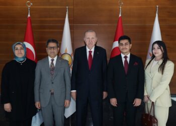 Ambassador Yousaf Junaid represents Prime Minister Shehbaz Sharif at Ahmet Hakan’s wedding in Ankara.