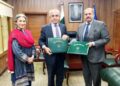 Vice chancellors of QAU and SMIU sign a memorandum to promote academic collaboration