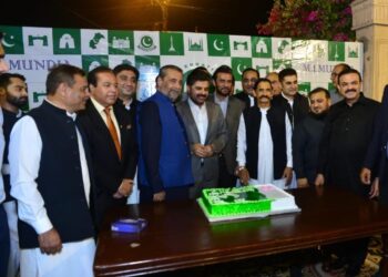 Business leaders, diplomats and prominent personalities attend an Independence Day reception at Mundia House in Karachi.