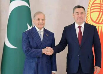 Prime Minister Shehbaz Sharif and Kyrgyz President Sadyr Zhaparov at a bilateral signing ceremony in Bishkek