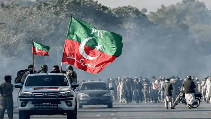PTI leaders facing possible arrest over outstanding court warrants in Islamabad.
