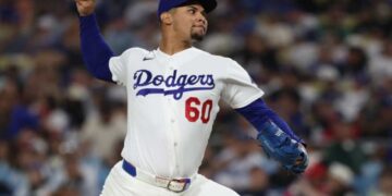 Dodgers pitcher Edgardo Henriquez during an MLB game