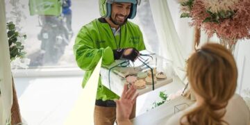 inDrive Courier delivery service handling food and everyday orders in Pakistan