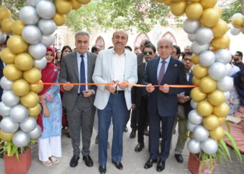 SMIU officials and guests attend the 142nd Foundation Day celebration of Sindh Madressatul Islam in Karachi