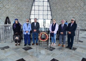 US business delegation members at Mazar-e-Quaid in Karachi