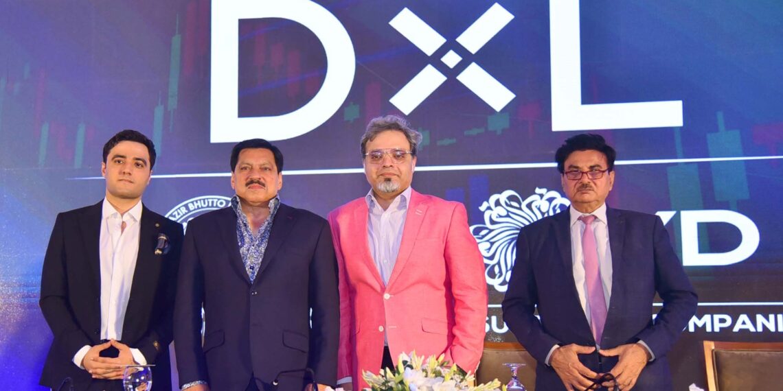 SBBDU Vice Chancellor and Lakhmir Zamurani sign a partnership agreement to launch DXL Institute for digital markets in Karachi.
