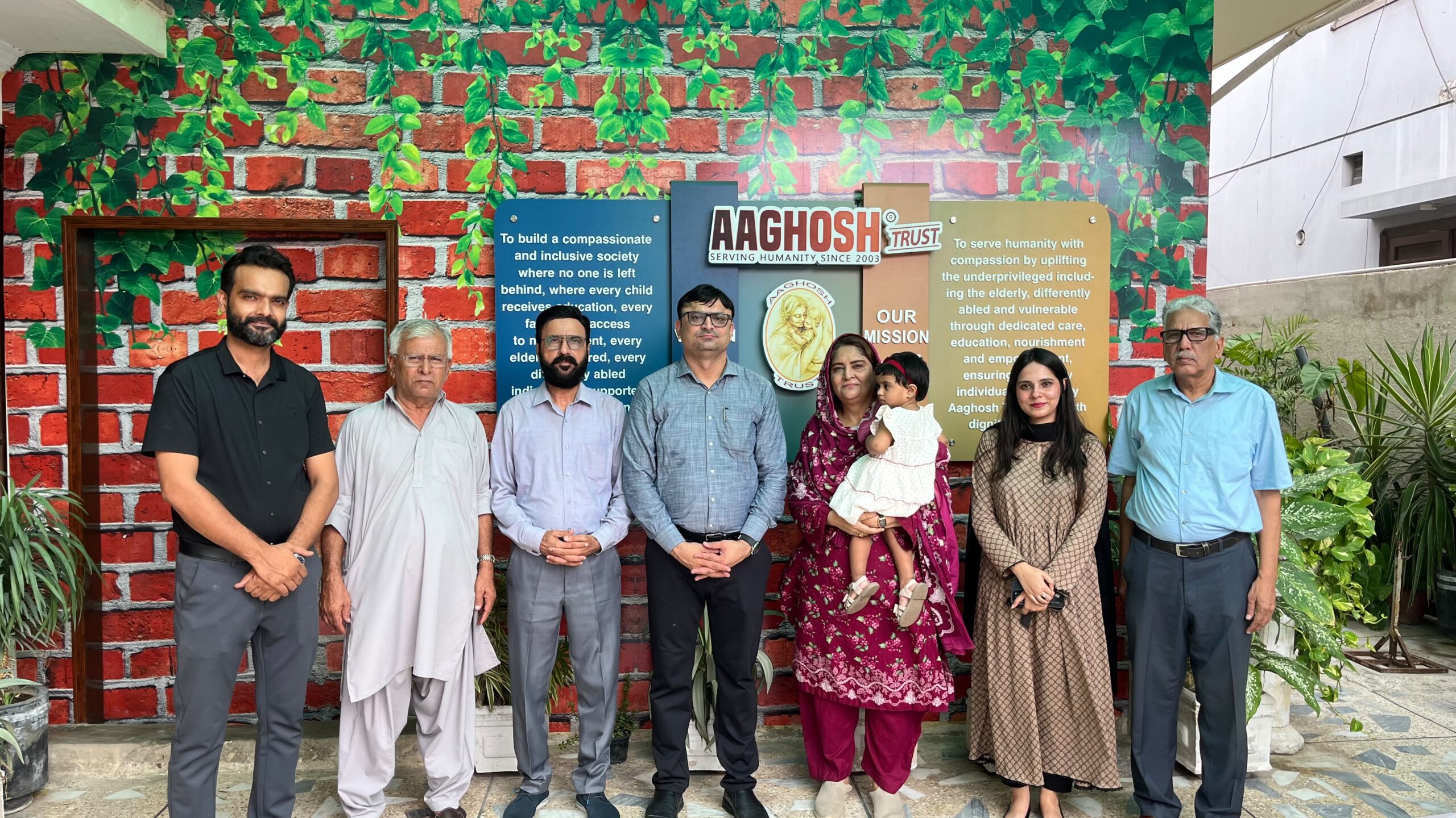 Khurram Jaffrani meets residents during his visit to Aaghosh Homes in Karachi.