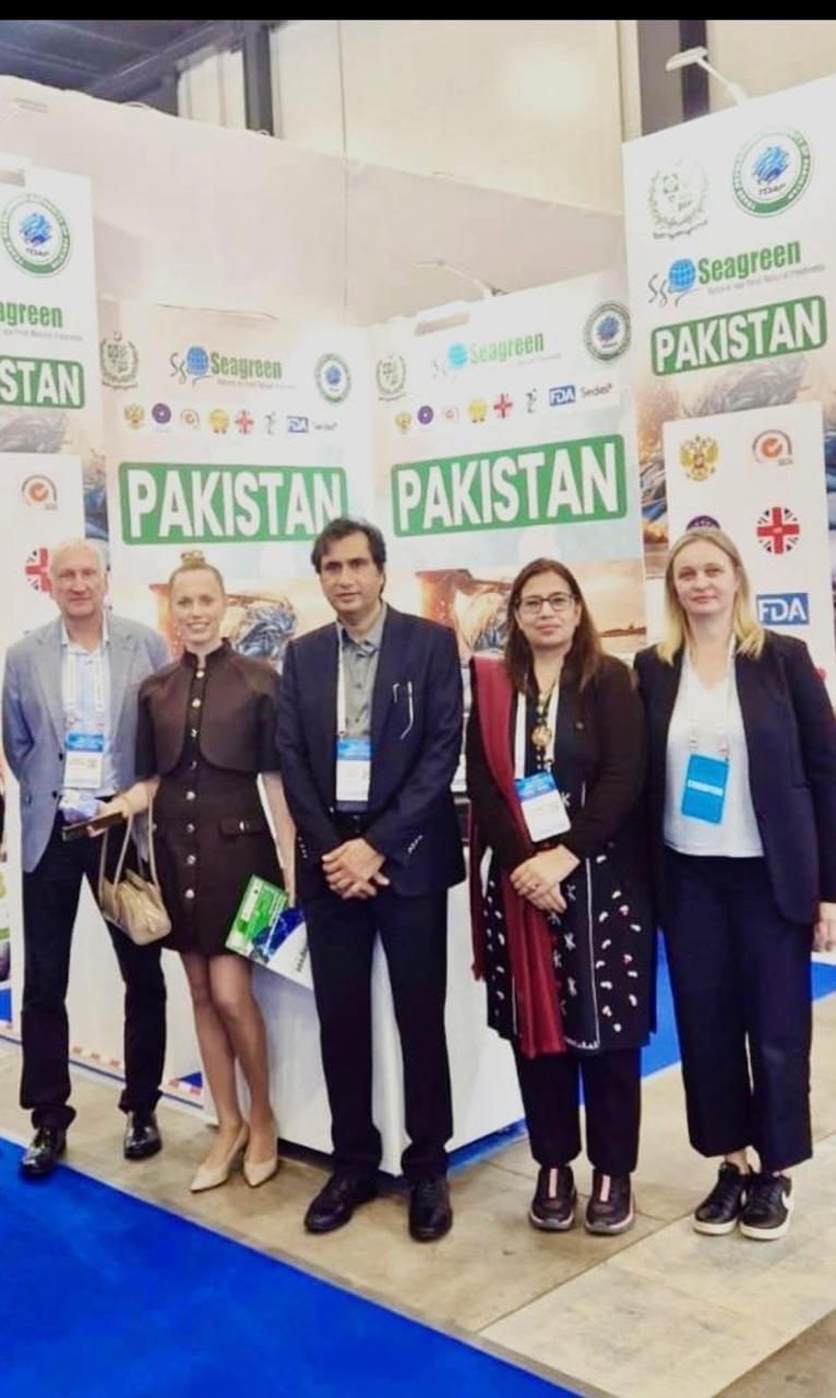 Pakistani seafood exporters meet Russian buyers at a St Petersburg exhibition.