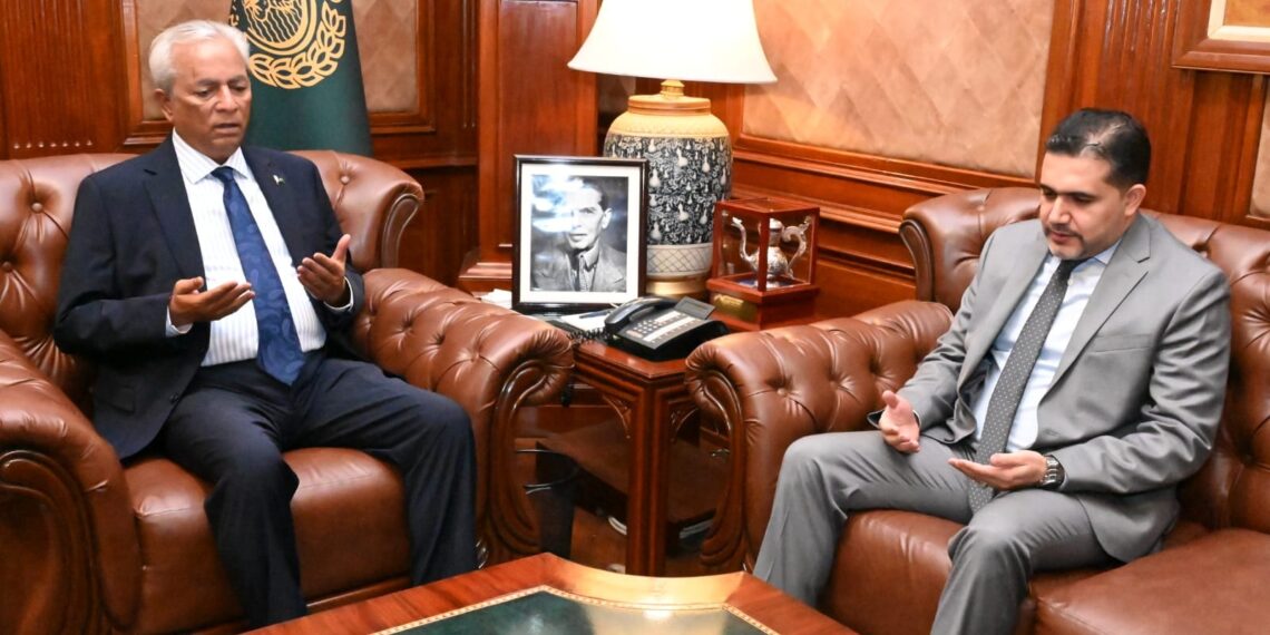 Governor Sindh Syed Muhammad Nehal Hashmi meeting Iraqi Acting Consul General Abul Hakam Adnan Sadiq at Governor House Karachi.