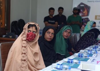 Young entrepreneurs attend PAIDAR Bootstrap Camp in Thatta
