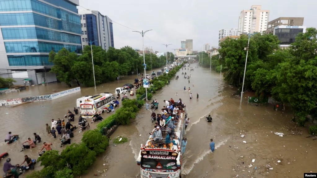 Karachi skyline during a dry September amid changing rainfall patterns