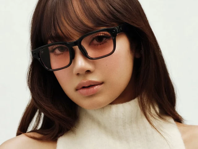 BLACKPINK LISA Meta smart glasses collection