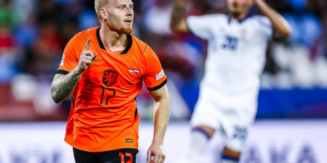 Xavi Hernandez during Netherlands match against Serbia in UEFA Nations League