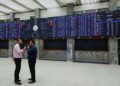 Pakistan Stock Exchange market activity as the KSE-100 index declines for a fourth consecutive week.