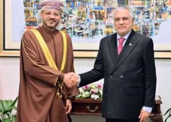 Pakistan’s Ishaq Dar meets Oman’s Foreign Minister Sayyid Badr Al Busaidi at the Ministry of Foreign Affairs.